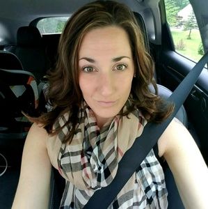 Meet your Posher, Kristin